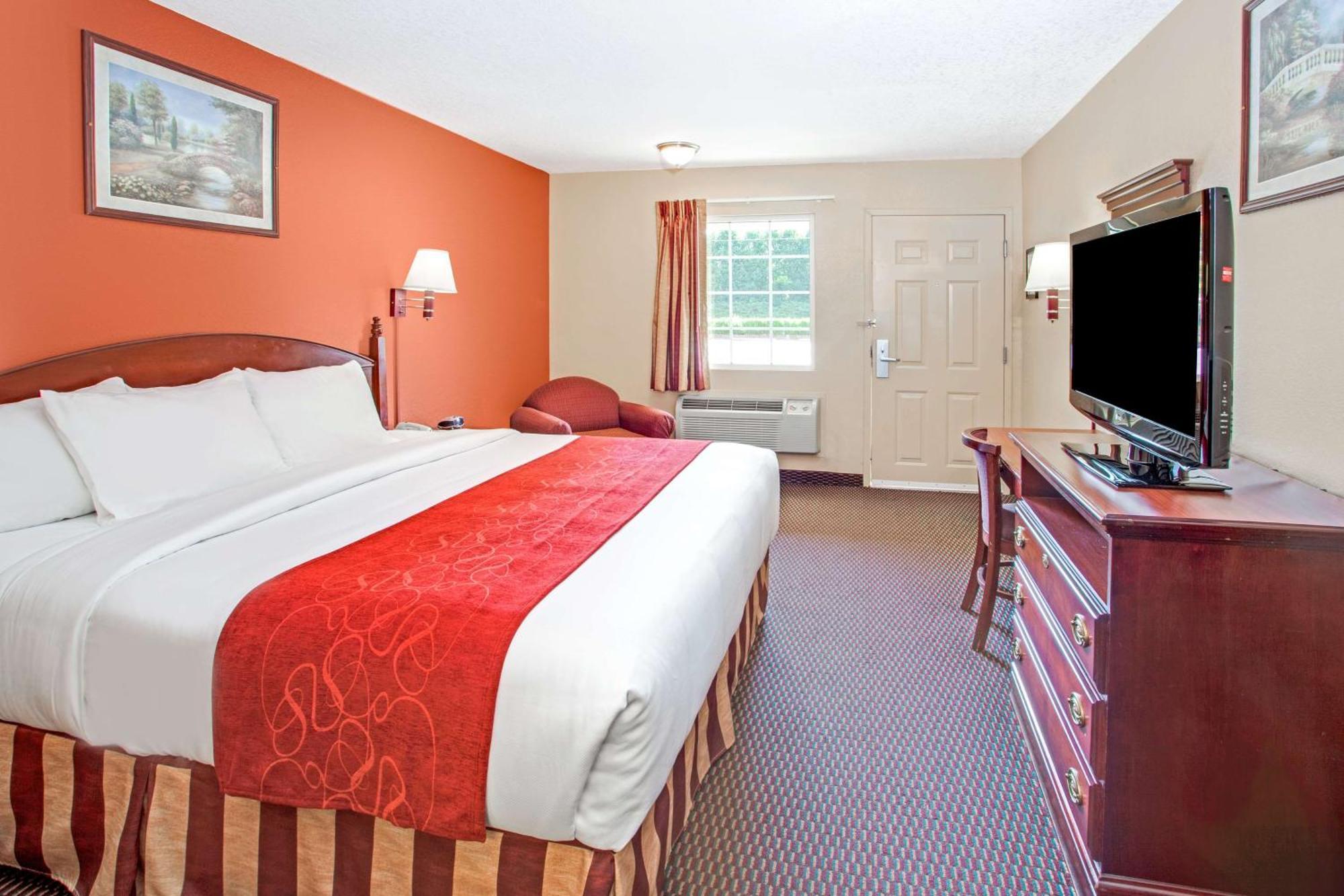 Days Inn By Wyndham Canton Exterior photo